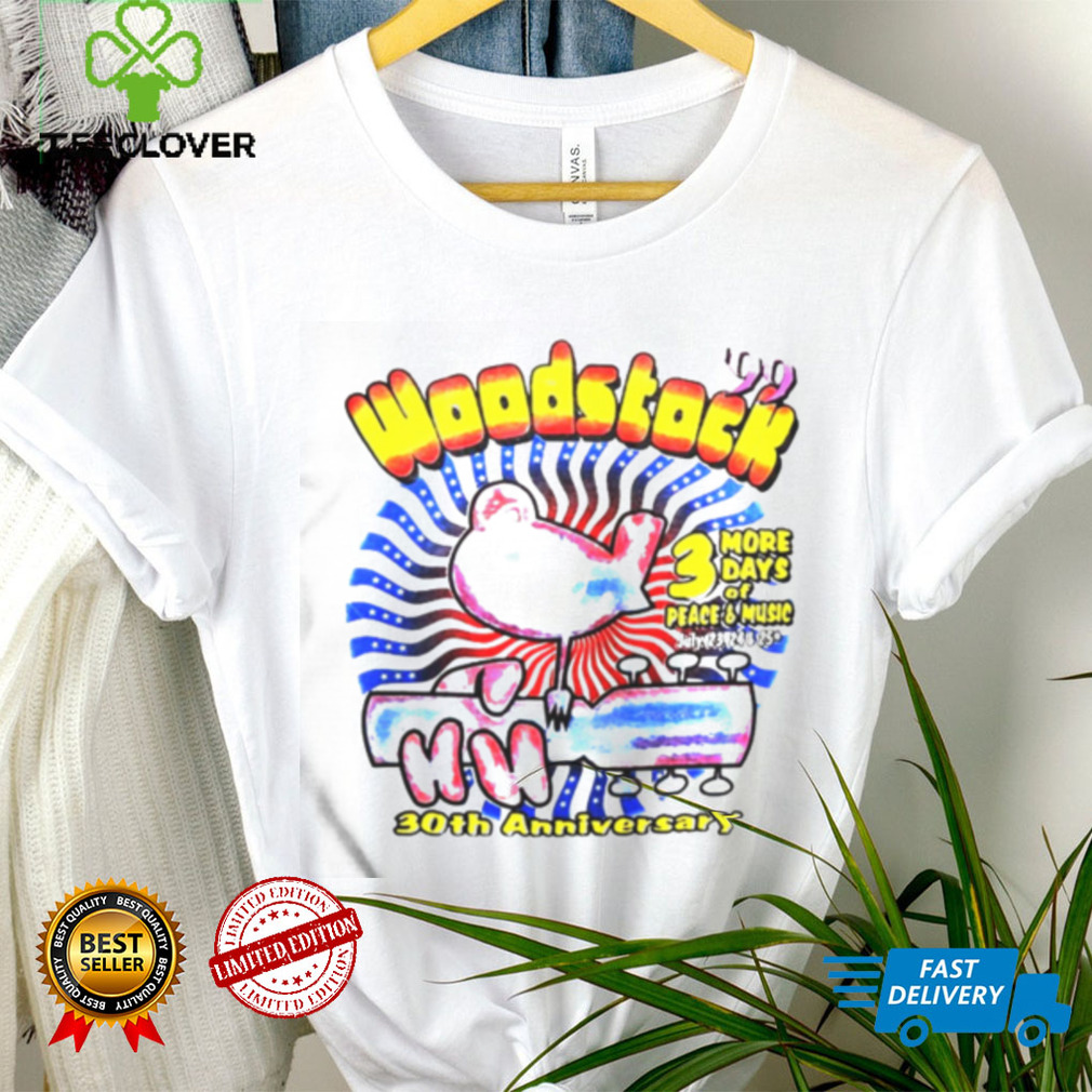Vintage Woodstock 99 shirt Vintage Woodstock 99 shirt
