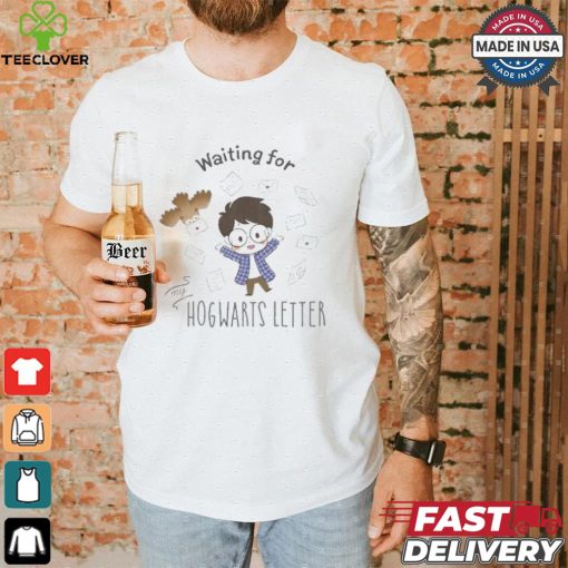 Waiting For My Hogwarts Letter Harry Potter Chibi Halloween 2024 Signature T shirt