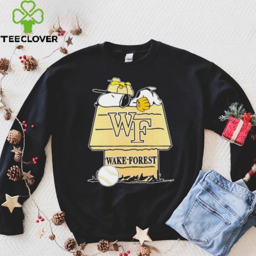 Wake Forest Demon Deacons Snoopy And Woodstock The Peanuts Baseball shirt
