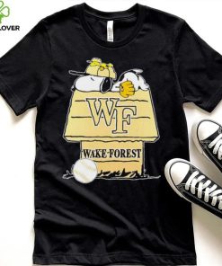 Wake Forest Demon Deacons Snoopy And Woodstock The Peanuts Baseball shirt