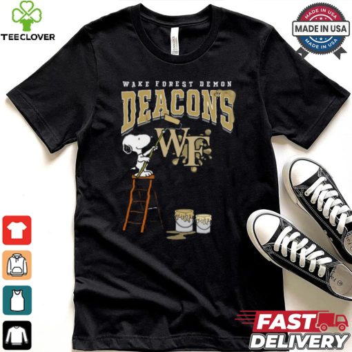 Wake Forest Demon Deacons  Snoopy Painting Shirt