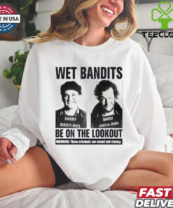 Wet Bandits Mugshot Home Alone Funny Christmas T Shirt