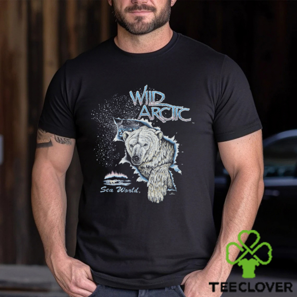 Wild Artic Polar Bear Single Stitch T Shirt Wild Artic Polar Bear Single Stitch T Shirt