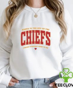 Wildpoppylanestudio Karma Is The Guy On The Chiefs Coming Straight Home To Me Shirt
