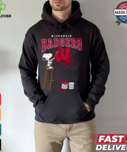 Wisconsin Badgers Snoopy Painting Shirt