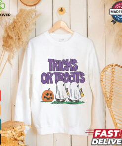 Women_s Peanuts Tricks Or Treats shirt