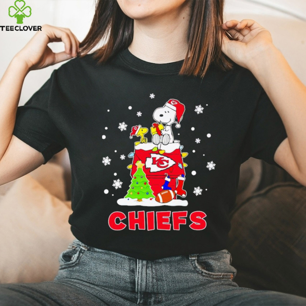 Kansas City Chiefs Christmas T-Shirt Cotton For Men Size S-3XL