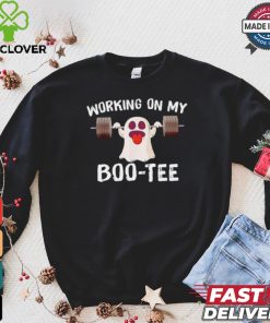 Working on my boo tee gym Halloween shirt