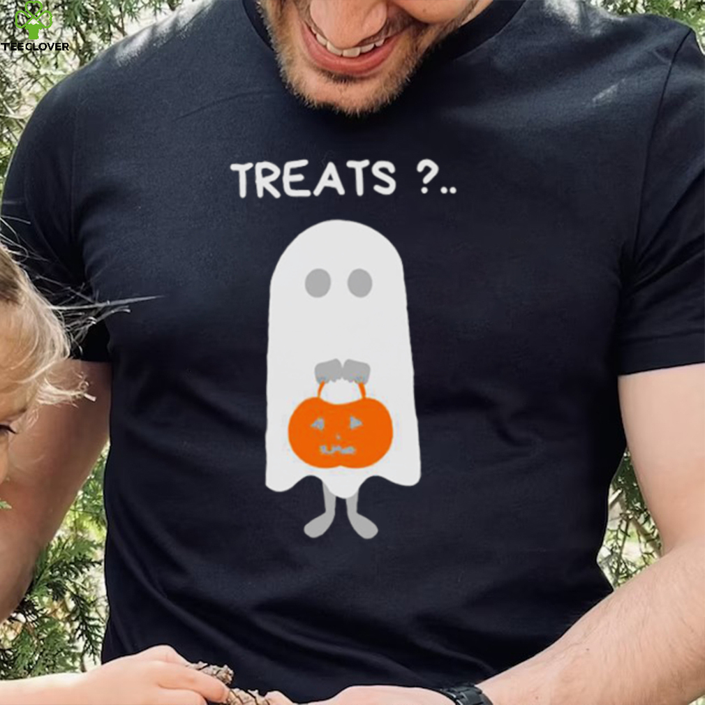 Treats please cute ghost Halloween shirt Treats please cute ghost Halloween shirt