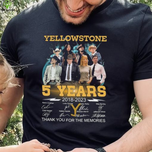 Yellowstone 5 Years 2018 2023 Thank You For The Memories Signatures Shirt