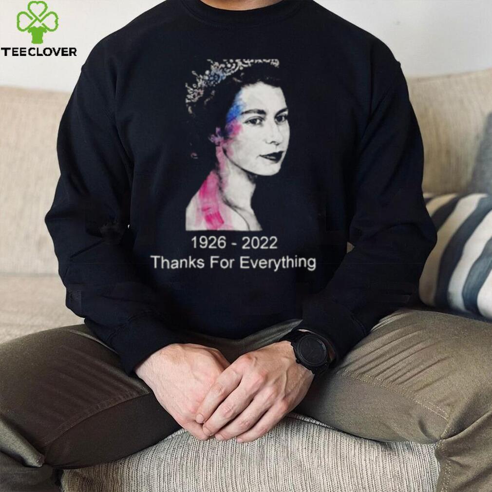 Young Queen Elizabeth II And RIP Queen Elizabeth II 1926 2022 Vintage T Shirt Young Queen Elizabeth II And RIP Queen Elizabeth II 1926 2022 Vintage T Shirt