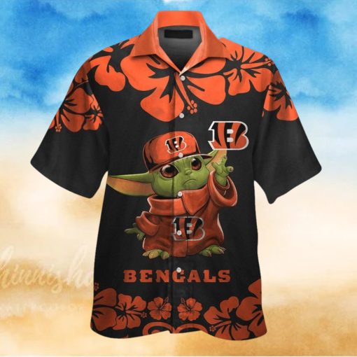 Cincinnati Bengals Baby Yoda Short Sleeve Button Up Tropical Hawaiian Shirt