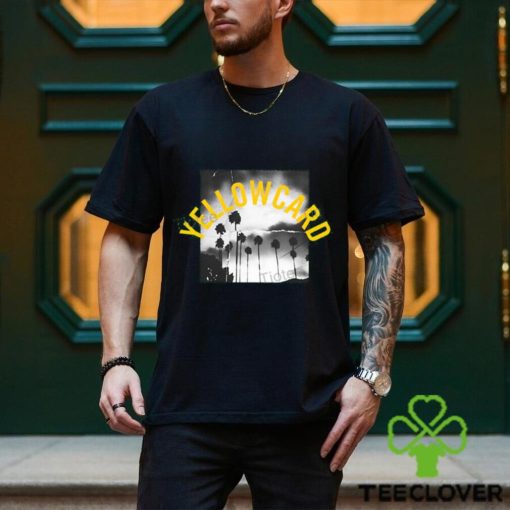 ddmw official yellowcard merch arch tee