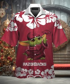 Arkansas Razorbacks Baby Yoda Short Sleeve Button Up Tropical Hawaiian Shirt