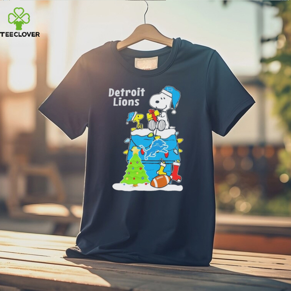 Peanuts Snoopy And Woodstock Detroit Lions Merry Christmas Shirt Peanuts Snoopy And Woodstock Detroit Lions Merry Christmas Shirt