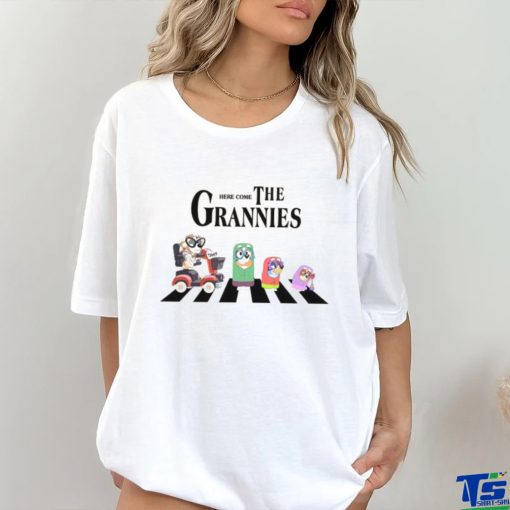 here come grannies hoodie, sweater, longsleeve, shirt v-neck, t-shirt