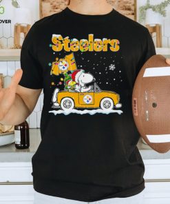 Happy Merry Christmas Snoopy drive a car Pittsburgh Steelers logo flag gift shirt