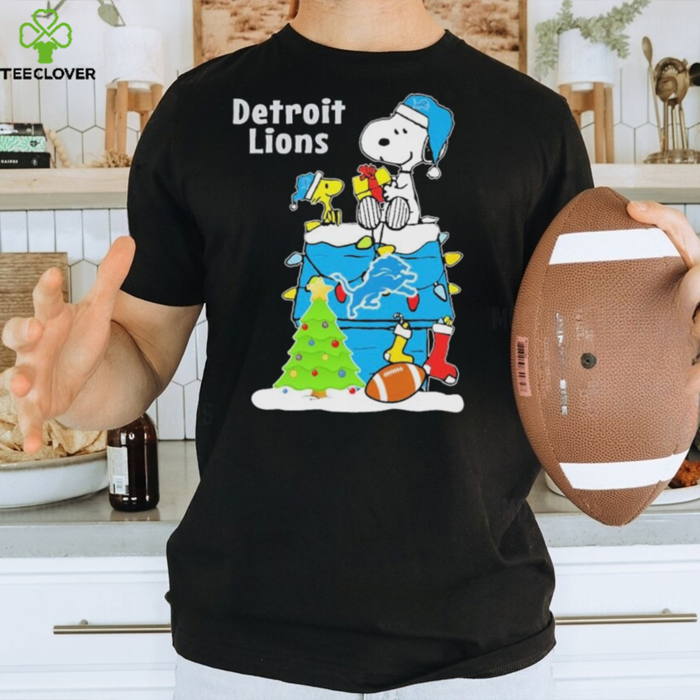 Peanuts Snoopy And Woodstock Detroit Lions Merry Christmas Shirt Peanuts Snoopy And Woodstock Detroit Lions Merry Christmas Shirt