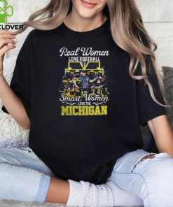 Real Women Love Football Smart Women Love The Michigan Wolverines Players 2023 Shirt