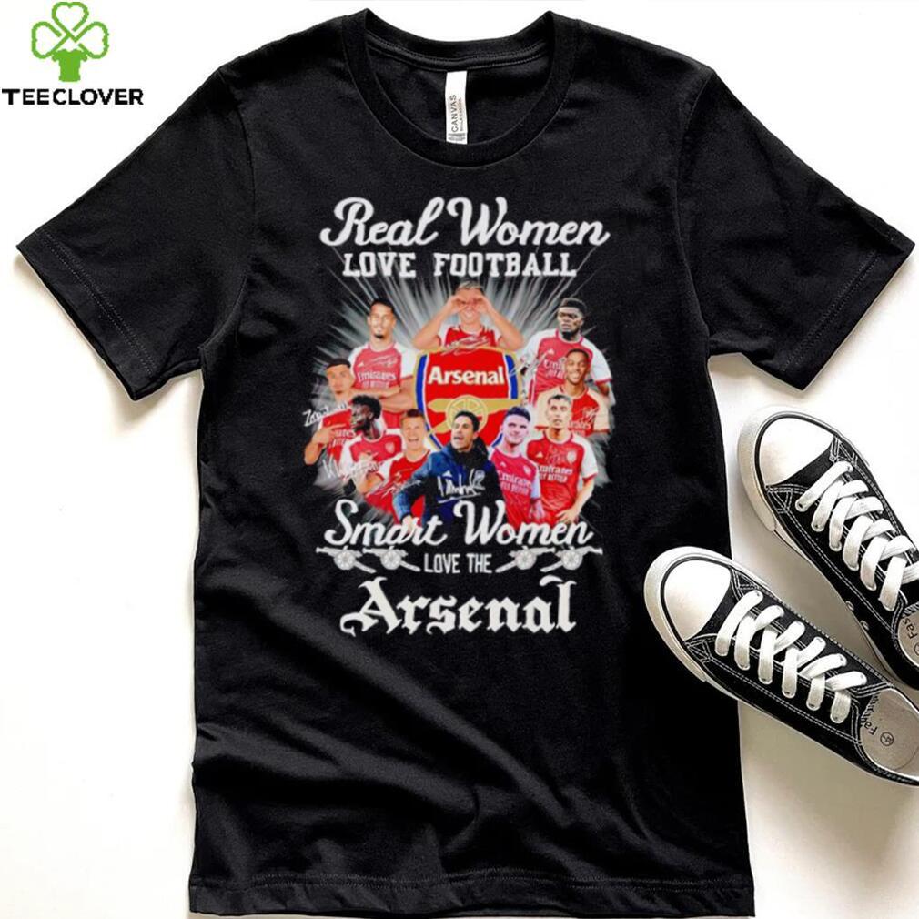 Men’s Real women love football smart women love the Arsenal signatures shirt Men’s Real women love football smart women love the Arsenal signatures shirt