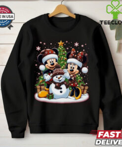 mickey play snowman christmas shirt