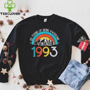 28 Years Old Vintage 1993 28th Birthday Men Women T Shirt