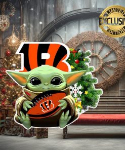 [removal.ai]_204e5e3c f72c 4acb b813 dc93c3161be0 cincinnati bengals baby yoda nfl christmas tree decorations ornament