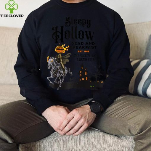 sleepy hollow dead and breakfast Raglan Baseball Tee