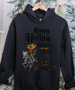 sleepy hollow dead and breakfast Raglan Baseball Tee