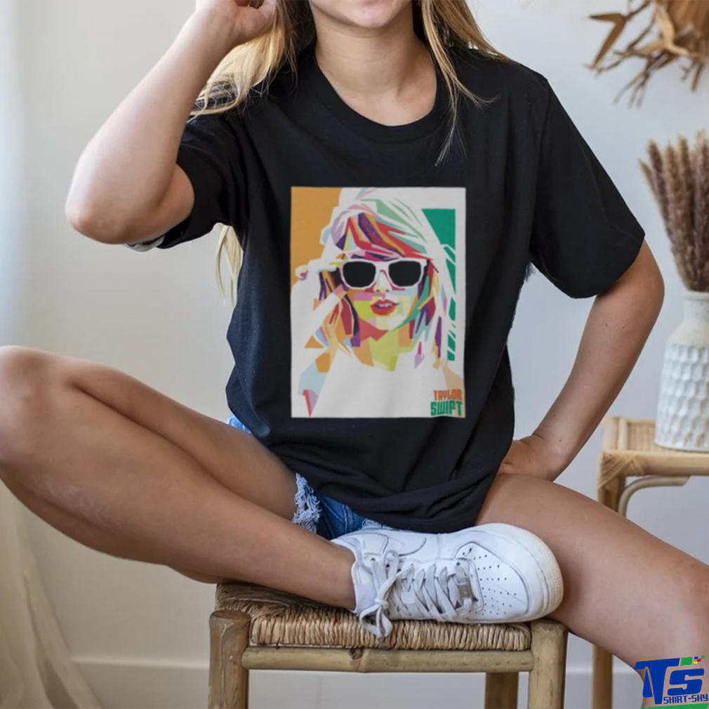 taylor swift logo Essential T Shirt taylor swift logo Essential T Shirt