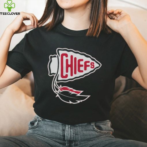 Elevate your Chiefs game day attire with our Chiefs Arrow Shirt