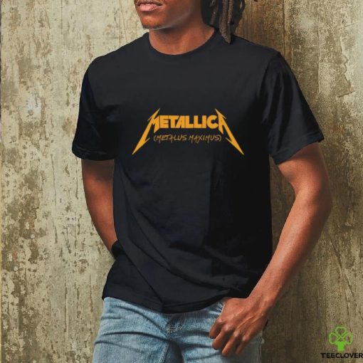 young metal attack scoop neck t shirt